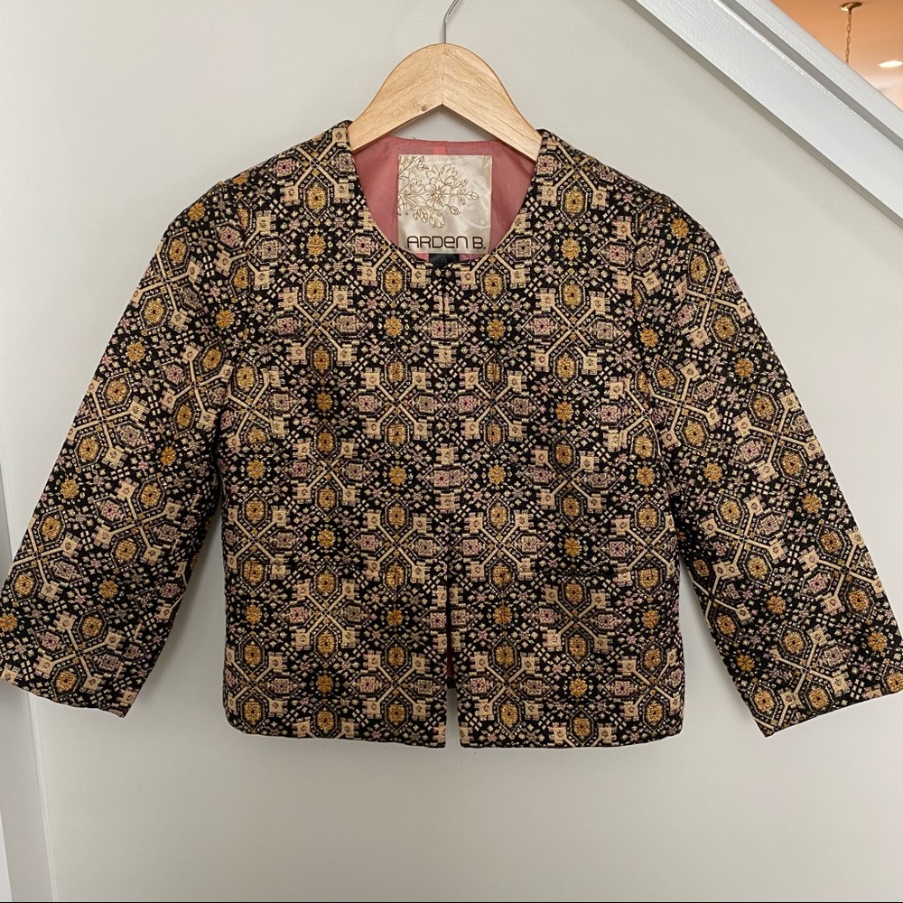 Arden B Black and Gold Patterned Blazer